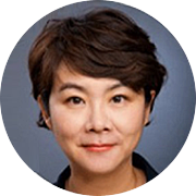 Julia PARK
